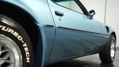 1981 Pontiac Firebird Trans Am LS3 Restomod