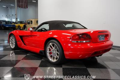 2005 Dodge Viper SRT-10