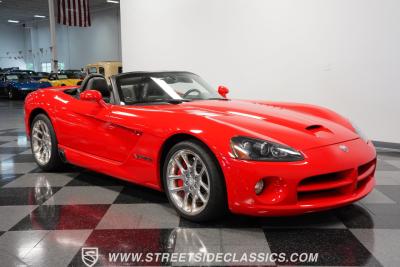 2005 Dodge Viper SRT-10