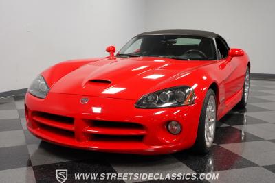 2005 Dodge Viper SRT-10