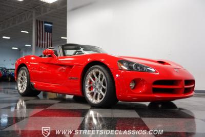 2005 Dodge Viper SRT-10