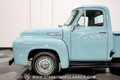 1953 Ford F-100