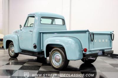 1953 Ford F-100