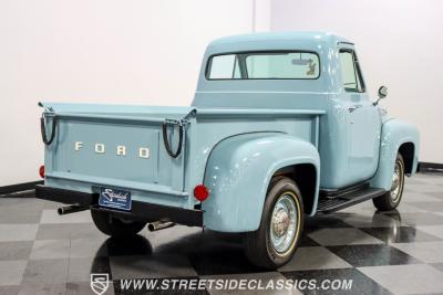 1953 Ford F-100