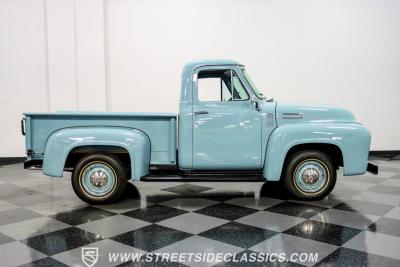 1953 Ford F-100