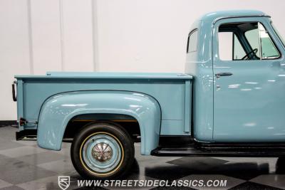 1953 Ford F-100