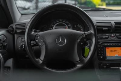 2002 Mercedes - Benz C32 AMG