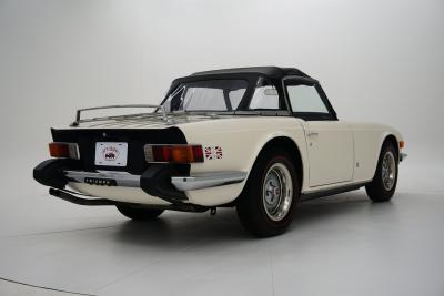 1976 Triumph TR6 w/ Overdrive