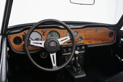 1976 Triumph TR6 w/ Overdrive