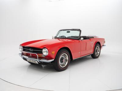 1973 Triumph TR6 Petrol Injection RHD w/ OD