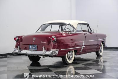 1952 Ford Crestline Victoria