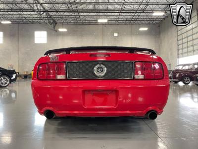 2005 Ford Mustang