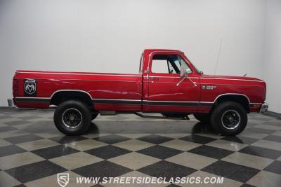 1985 Dodge Ram W150 4x4