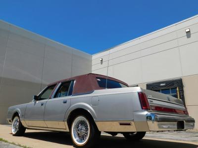 1988 Lincoln Town Car