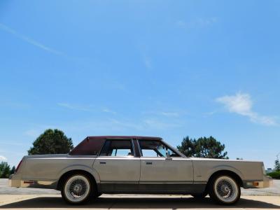 1988 Lincoln Town Car