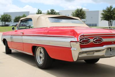 1962 Oldsmobile Starfire