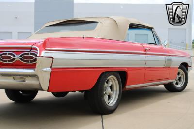 1962 Oldsmobile Starfire