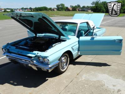 1965 Ford Thunderbird