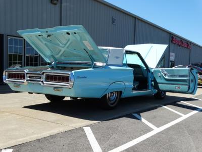 1965 Ford Thunderbird