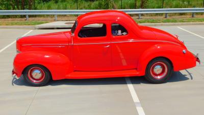 1939 Ford Deluxe