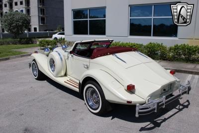 1981 Excalibur Roadster