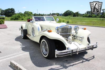 1981 Excalibur Roadster