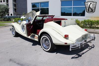 1981 Excalibur Roadster