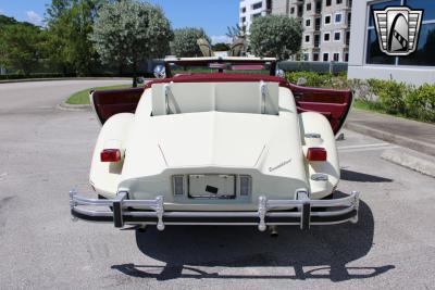 1981 Excalibur Roadster