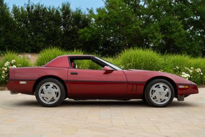 1987 Chevrolet Corvette C4 Convertible