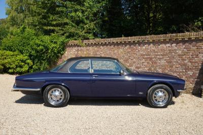 1977 Jaguar XJ6 4.2 Coupe