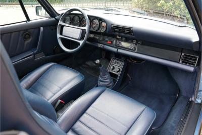 1986 Porsche 911 3.2 Carrera Coupe