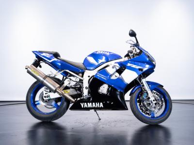 2001 Yamaha R6