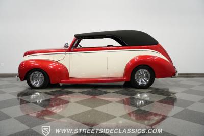 1939 Ford Cabriolet Supercharged Street Rod