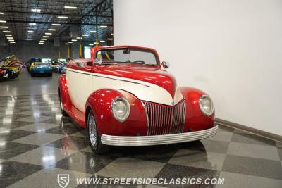 1939 Ford Cabriolet Supercharged Street Rod