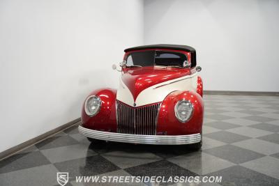 1939 Ford Cabriolet Supercharged Street Rod