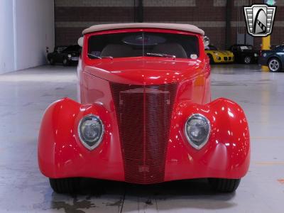 1938 Ford Cabriolet