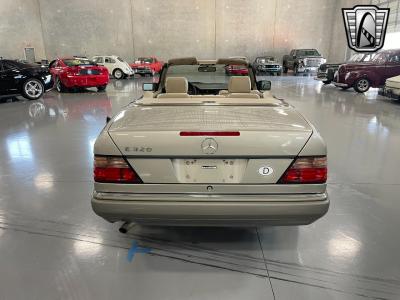 1994 Mercedes - Benz E320