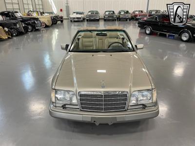 1994 Mercedes - Benz E320