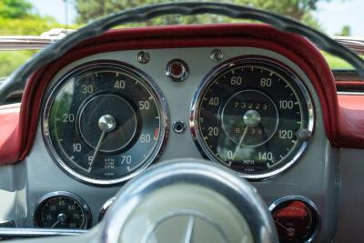 1959 Mercedes - Benz 190 SL