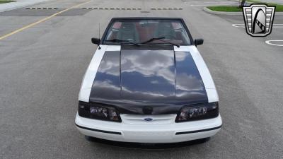 1992 Ford Mustang