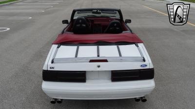 1992 Ford Mustang