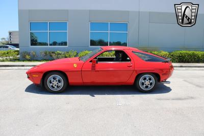 1982 Porsche 928