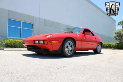 1982 Porsche 928