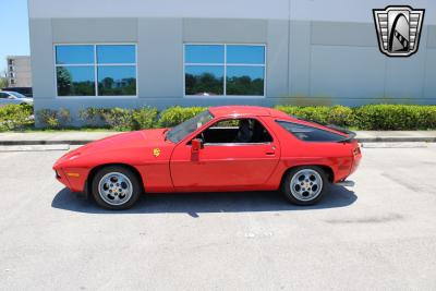 1982 Porsche 928