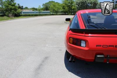 1982 Porsche 928