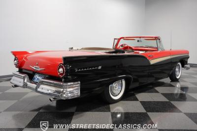 1957 Ford Fairlane 500 Sunliner Convertible