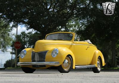 1940 Ford Custom