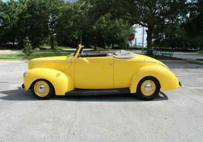 1940 Ford Custom