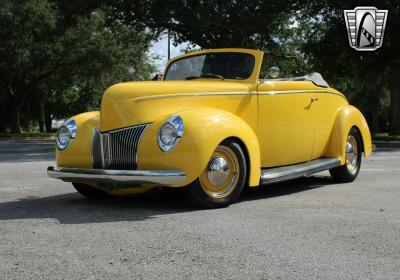 1940 Ford Custom