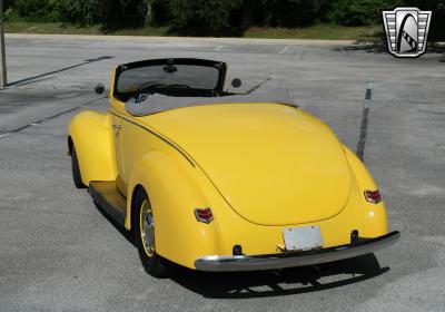 1940 Ford Custom